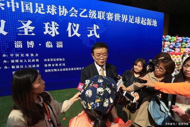申花3比1逆转击败河南 斯卢茨基终于发现板凳价值